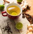 Chá verde com limão e especiarias  Foto: 3 Dias Fotografia | Shutterstock / Portal EdiCase