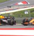 Max Verstappen e Lando Norris no GP da Áustria logo após o toque nestre os dois   Foto: F1 / X