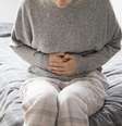 Confira dicas para amenizar as dores da cólica menstrual no frio  Foto: Freepik/Divulgação / Boa Forma