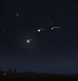 Céu às 6h05 do dia 3 de julho, com Lua, Júpiter e Aldebaram formando um trio. O aglomerado das Plêiades está no lado superior esquerdo (Imagem: Captura de tela/Stellarium)  Foto: Canaltech