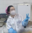 Auxiliar de necropsia do Instituto Médico Legal (IML) de Guarulhos, na Grande São Paulo, é investigado por compartilhar fotos de cadáveres em grupos de mensagens, além de levar alunos de um curso para o local  Foto: Reprodução/TV Globo