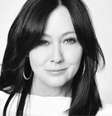 A atriz Shannen Doherty, de 53 anos, morreu em decorrência de um câncer  Foto: Reprodução/Instagram / Perfil Brasil