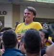 Bolsonaro foi esfaqueado durante campanha das eleições em 2018  Foto: Getty Images / BBC News Brasil