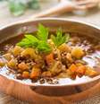 Sopa de lentilha com legumes  Foto: Wiktory | Shutterstock / Portal EdiCase