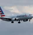 A American Airlines disse à BBC que nenhum voo está autorizado a decolar e que está em contato com todos os voos que estão no ar  Foto: Reuters / BBC News Brasil
