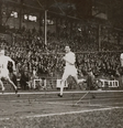 Prova de corrida nas Olimpíadas na década de 1920  Foto: Getty Images / BBC News Brasil