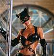 Halle Berry no filme 'Mulher-Gato'  Foto: Warner Bros/Divulgação / Estadão