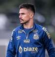 Willian Bigode atualmente joga pelo Santos  Foto: Divulgação/Santos/Raul Baretta