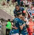 Elenco do Fortaleza comemora um dos gols na partida.   Foto: Leonardo Moreira/Fortaleza EC / Esporte News Mundo