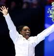 Simone Biles comemora a vaga para Paris 2024  Foto: Reuters