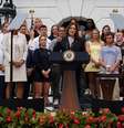 Kamala Harris em primeiro discurso após desistência de Joe Biden  Foto: REUTERS