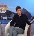Shawn Levy e Emma Corrin, em entrevista ao Terra  Foto: Redação Entre Telas