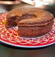 BOLO DE CHOCOLATE COM AVEIA  Foto: Bake and Cake Gourmet