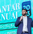 Hoje, Jefferson Vianna atua para aprimorar educação de jovens na Associação Cactus  Foto: Divulgação/Associação Cactus