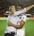  Foto: Gilvan de Souza / CRF - Legenda: Tozza: A importância de ganhar mesmo quando o Flamengo não joga bem / Jogada10
