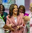 A vice-presidente americana é membro da irmandade de mulheres negras mais antiga do país  Foto: Getty Images / BBC News Brasil