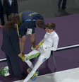 Nathalie Moellhausen passou mal em prova de esgrima   Foto: Reprodução / SporTV 
