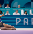 Paris 2024 Olympics - Artistic Gymnastics - Women's Qualification - Subdivision 5 - Bercy Arena, Paris, France - July 28, 2024. Rebeca Andrade of Brazil in action on the floor.   Foto: REUTERS/Amanda Perobelli