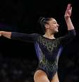 Paris 2024 Olympics - Artistic Gymnastics - Women's Qualification - Subdivision 5 - Bercy Arena, Paris, France - July 28, 2024. Julia Soares of Brazil in action on the Floor Exercise.  Foto: REUTERS/Hannah Mckay