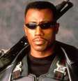 O ator norte-americano e astro de ação Wesley Snipes faz 62 anos nesta quarta-feira (31/07). Ele é conhecido por filmes como "Homens Brancos Não Sabem Enterrar" (1992), "O Demolidor" (1994) e "Blade: O Caçador de Vampiros" (1998).  Foto: reprodução / Flipar