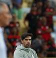 Abel Ferreira em partida contra o Flamengo –  Foto: Cesar Greco/Palmeiras / Jogada10