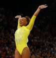 Rebeca se tornou a mulher com mais medalhas olímpicas do Brasil  Foto: REUTERS/Hannah Mckay / BBC News Brasil