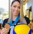 Erika Coimbra está em Paris em ação de um patrocinador   Foto: Reprodução/Instagram 