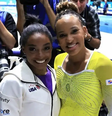 Simone Biles e Rebeca Andrade, em 2023  Foto: Ricardo Bufolin/CBG
