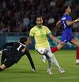 Gabi Portilho comemora gol que abriu o placar contra a França  Foto: REUTERS/Stephane Mahe