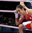 Imane Khelif, da Argélia, participa de luta de boxe na Olimpíada de Paris  Foto: Getty Images / BBC News Brasil