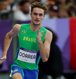 Renan Gallina  Foto: Renan Gallina na primeira rodada dos 200m rasos nos Jogos Olímpicos de Paris-2024 (Wagner Carmo/CBAt) / Olimpíada Todo Dia