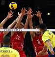 Brasil e EUA disputam quartas do vôlei masculino  Foto: Siphiwe Sibeko/Reuters
