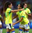 Gabi Portilho comemora gol do Brasil contra a Espanha na semi dos Jogos de Paris  Foto: Luisa Gonzalez/Reuters