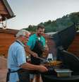 Churrasco é a opção de almoço ideal para comemorar o Dia dos Pais  Foto: bbernard | Shutterstock / Portal EdiCase