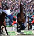 Marie Oteiza sofre queda em prova do hipismo  Foto: Reuters