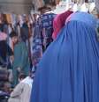 Sem um 'mahram', afegãs não têm direito de sair à rua – nem cobertas da cabeça aos pés  Foto: DW / Deutsche Welle