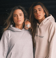 Tati Dias e Lauana Prado frequentemente postam declarações amorosas nas redes sociais  Foto:  Reprodução: Instagram/tatiidias