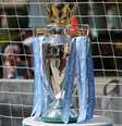 Taça da Premier League.   Foto: Mike Carlson/Getty Images / Esporte News Mundo