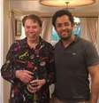 Silvio Santos com Rafael Dalmo, proprietário do restaurante Dalmo Bárbaro, de Guarujá  Foto: Reprodução/Instagram/@dalmobarbaro