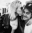 Hailey e Justin Bieber estão juntos desde 2018  Foto: Reprodução/Instagram/@justinbieber / Estadão