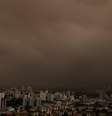 Ribeirão Preto foi tomada pela fumaça de queimadas  Foto: JOEL SILVA
