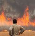 Incêndio em plantação de cana próxima à cidade de Dumont, São Paulo  Foto: Reprodução/Reuters