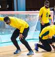 Jogadores do Brasil em ação contra a França no Goalball masculino nos Jogos Paralímpicos de Paris - Foto: Ana Patrícia Almeida/CPB  Foto: Jogadores do Brasil em ação contra a França no Goalball masculino nos Jogos Paralímpicos de Paris -  Ana Patrícia Almeida/CPB / Olimpíada Todo Dia