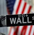 Placa de Wall Street do lado de fora da Bolsa de Valores de Nova York
26/10/2020 REUTERS/Mike Segar  Foto: Reuters