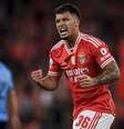 Marcos Leonardo em ação com a camisa do Benfica –  Foto: Filipe Amorim/AFP via Getty Images / Jogada10