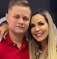 Gilliard do Santos, filho de Deolane Bezerra, publica fotos ao lado de carros de luxo   Foto: Reprodução / Instagram / RD1