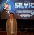 Rodrigo Faro interpretará Silvio Santos em filme que estreia na próxima quinta-feira.  Foto: @rodrigofaro via Instagram Stories / Estadão