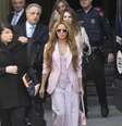 Shakira saindo de audiência em novembro de 2023, em Barcelona, por acusação de fraude fiscal  Foto: David Oller/Europa Press via Getty Images