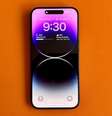 iPhone 15 pode ser encontrado a valores mais acessíveis em sites como OLX  Foto: Bruno Romani/Estadão / Estadão