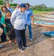 Lula visitou comunidade em Manaquiri, na região do Baixo Solimões, uma das muitas castigadas pela estiagem  Foto: Ricardo Stuckert/Presidência da República / Estadão
